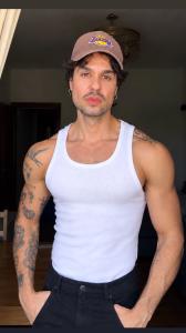 613785222: Chico busca chica en Madrid