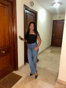 743053663: Chica busca chico en Cantabria