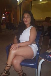 632735305: Chica busca chico en Murcia