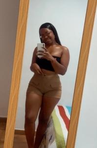 632037316: Chica busca chico en Sevilla