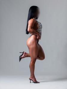 647612853: Chica busca chico en Cádiz