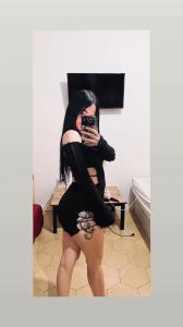 647992945: Chica busca chico en Badajoz