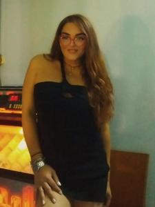 611393388: Chica busca chico en Valencia