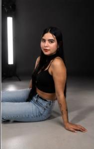 612498144: Chica busca chico en Almería