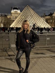 613287103: Travesti en Madrid