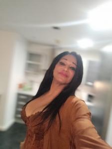 631634177: Travesti en Barcelona