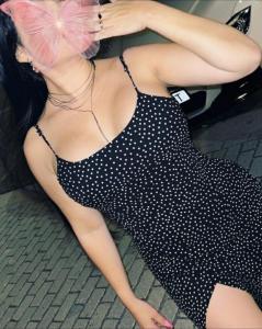614732752: Chica busca chico en Málaga