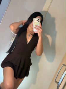 697702554: Chica busca chico en Málaga
