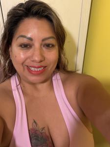 743005356: Chica busca chico en Madrid