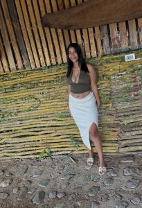 685248593: Chica busca chico en Sevilla