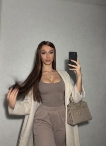 687037059: Transexual en Madrid