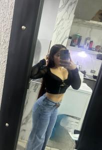 604220217: Chica busca chico en Sevilla