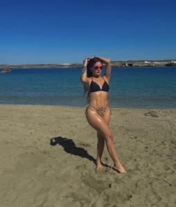 610266301: Chica busca chico en Alicante