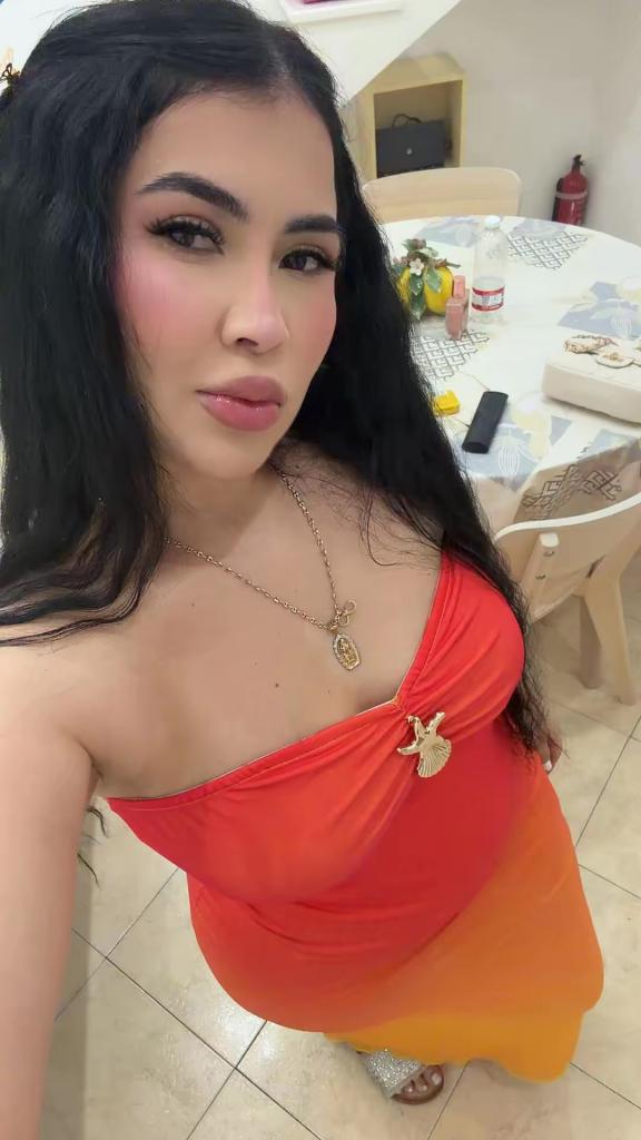 Chica busca chico en Sevilla: 