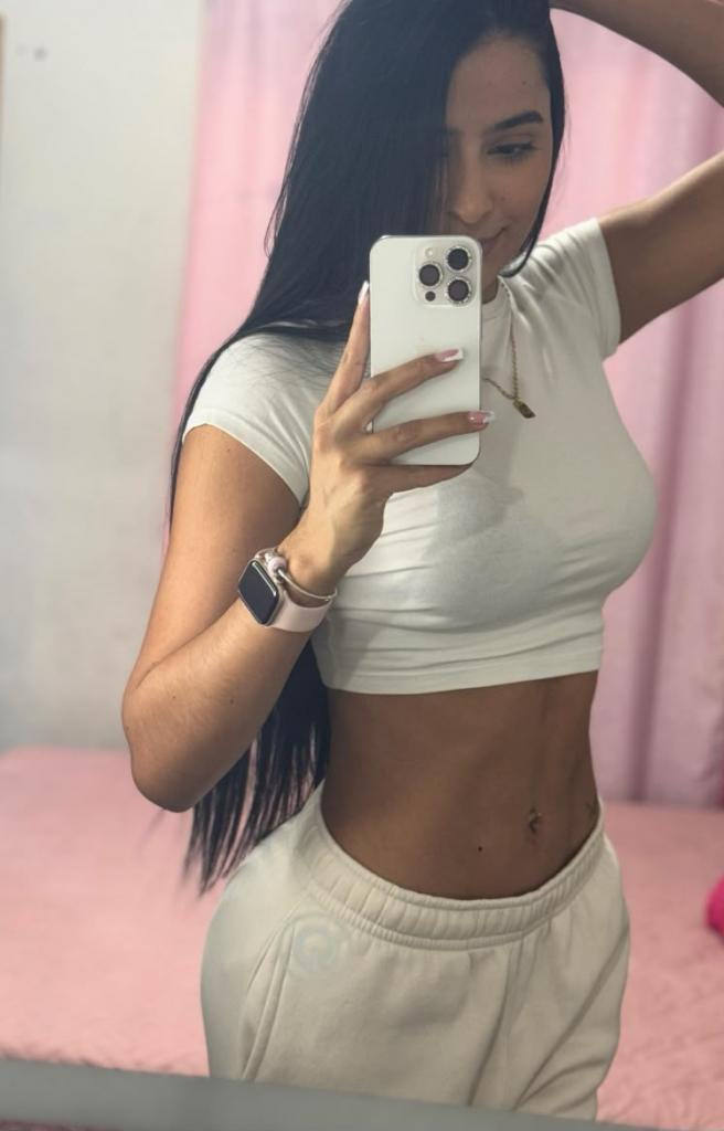 623480711: Chica busca chico en Mallorca