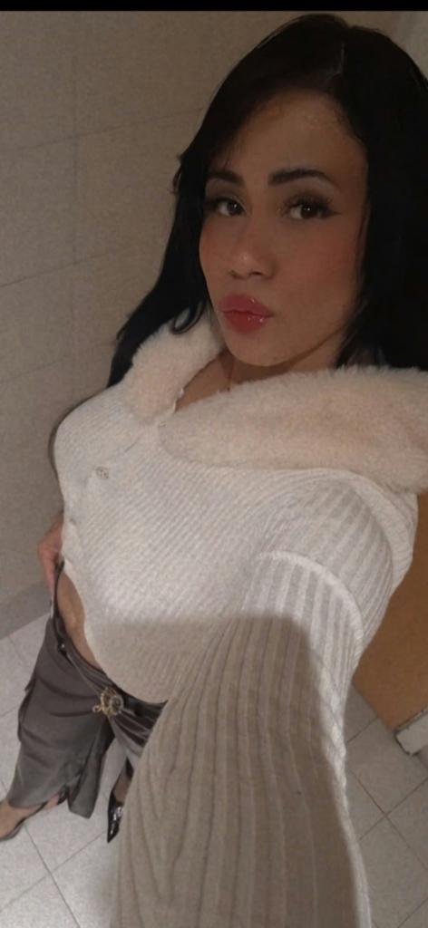 Chica busca chico en Almería: 