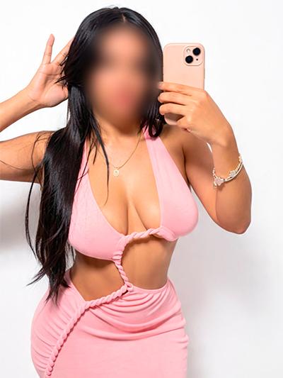 Chica busca chico en Barcelona: 