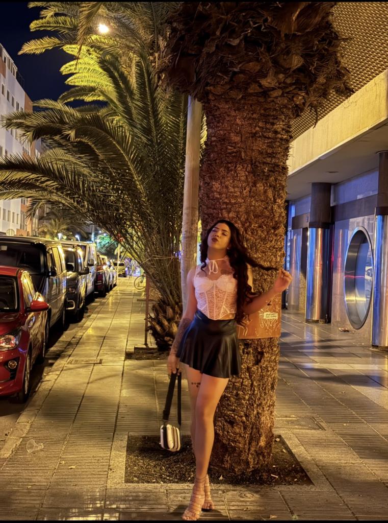 627195060: Transexual en Las Palmas