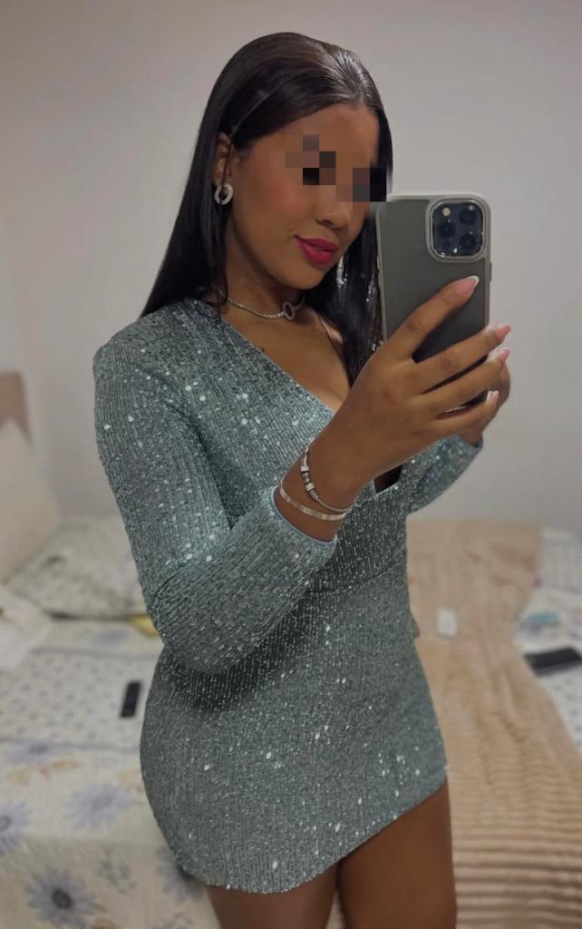 613930918: Chica busca chico en León