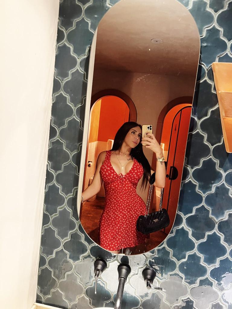 613728801: Travesti en Sevilla