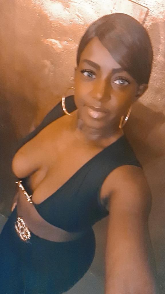 617904205: Chica busca chico en Albacete