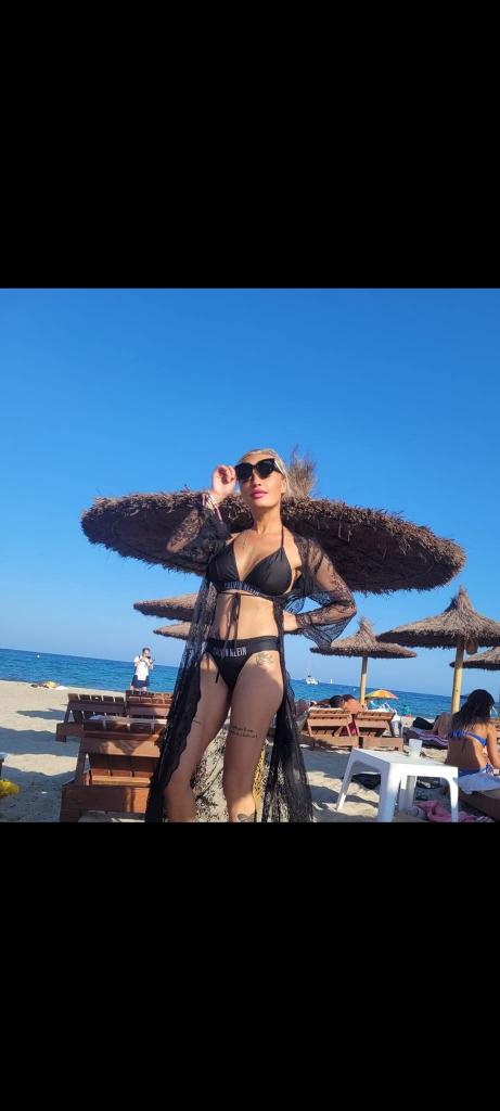 Chica busca chico en Ibiza: 