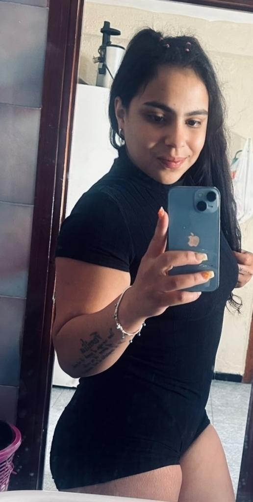 612473651: Chica busca chico en Sevilla
