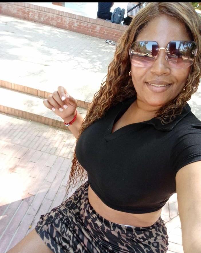 Chica busca chico en Cádiz: 