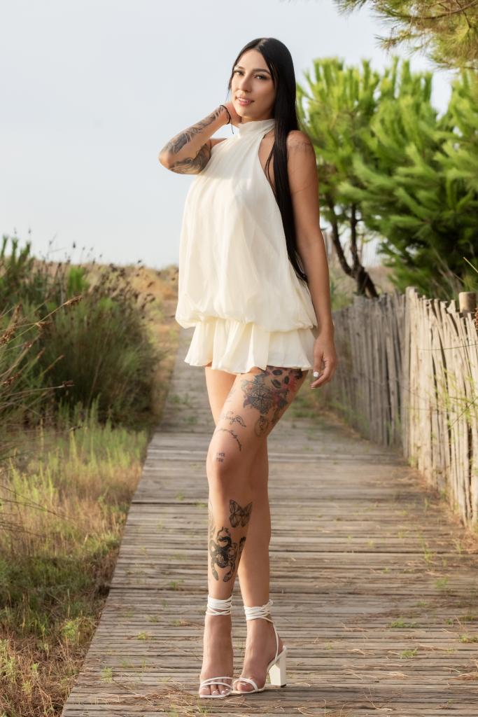 691559861: Chica busca chico en Barcelona