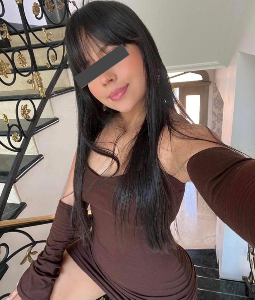 642909341: Chica busca chico en Cádiz