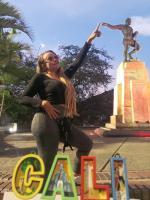 602705011: Chica busca chico en Madrid