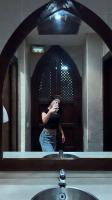 663438529: Chica busca chico en Sevilla