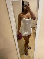 632037316: Chica busca chico en Sevilla
