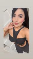 611386375: Chica busca chico en Barcelona