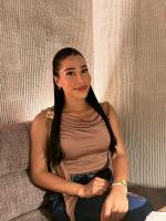 610393425: Chica busca chico en Sevilla