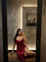 694259963: Chica busca chico en Madrid