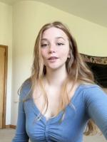 745092440: Chica busca chico en Alicante