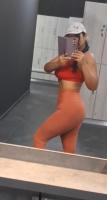 647368045: Chica busca chico en Almería