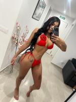 677132907: Chica busca chico en Málaga