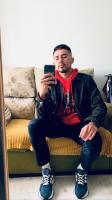 613425893: Chico busca chica en La Coruña