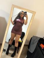 670718922: Chica busca chico en Barcelona