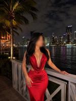 670472282: Chica busca chico en Barcelona