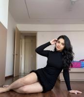 612280237: Chica busca chico en Madrid