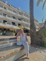 614538464: Chica busca chico en Tenerife