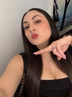 644079860: Chica busca chico en Barcelona