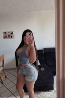 617748069: Chica busca chico en Barcelona