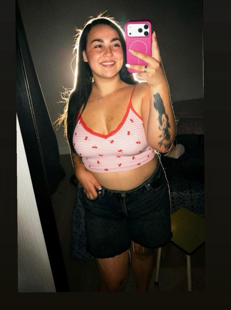 610621164: Chica busca chico en Valencia