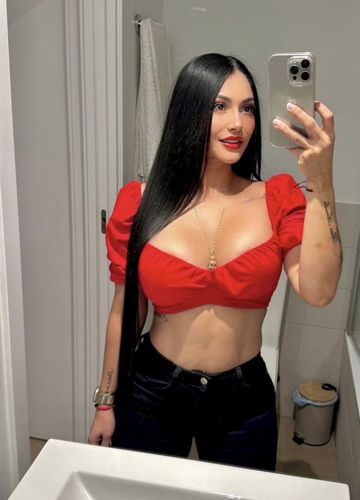 Chica busca chico en Mallorca: 