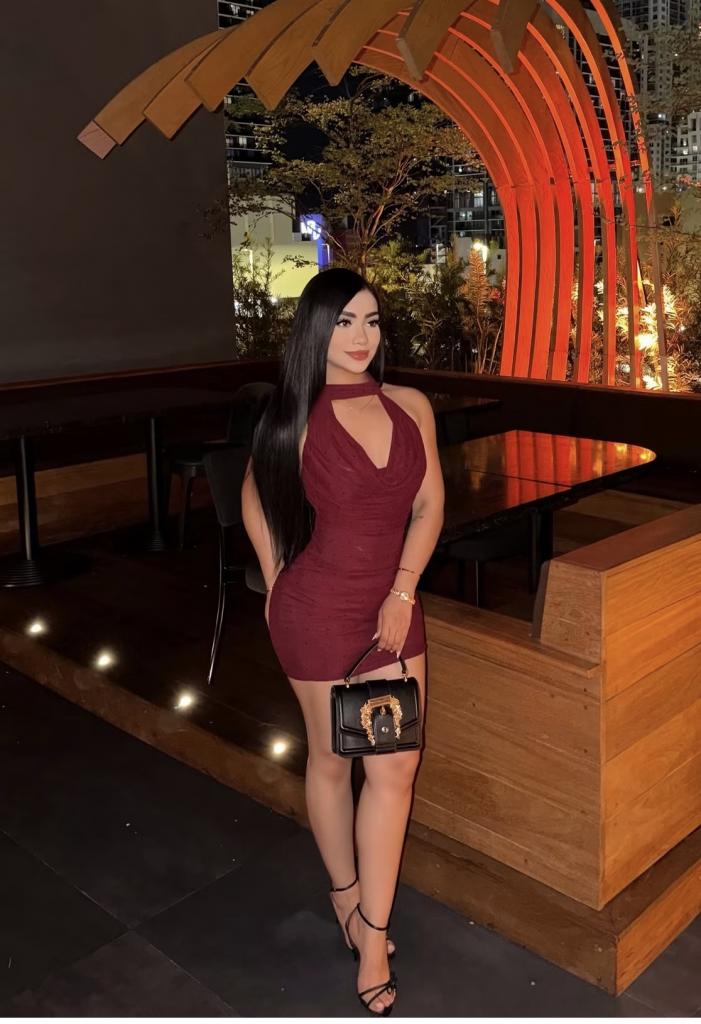 Chica busca chico en Granada: 