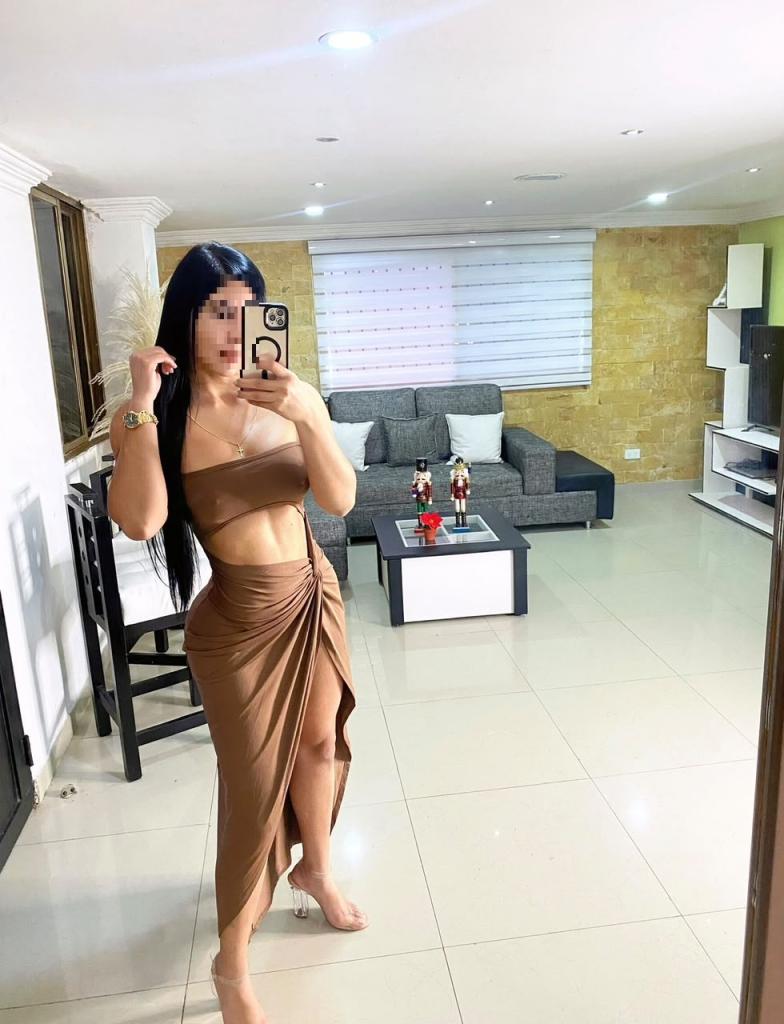 612499678: Chica busca chico en Cantabria